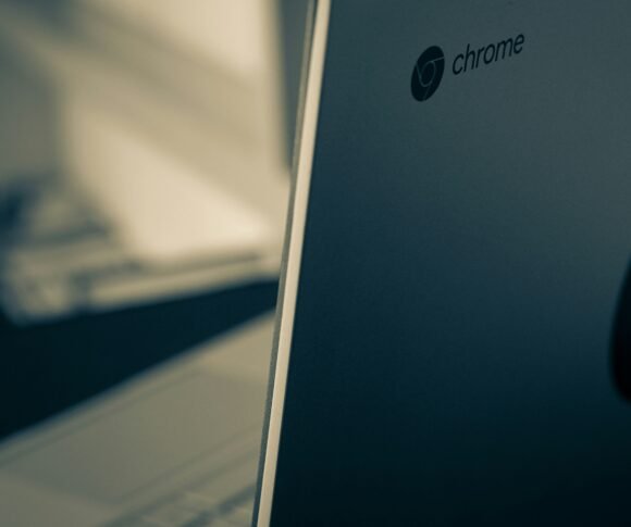 Top 10 Chromebook 14 & 15 Laptops Deals – Best Black Friday Deals 2025